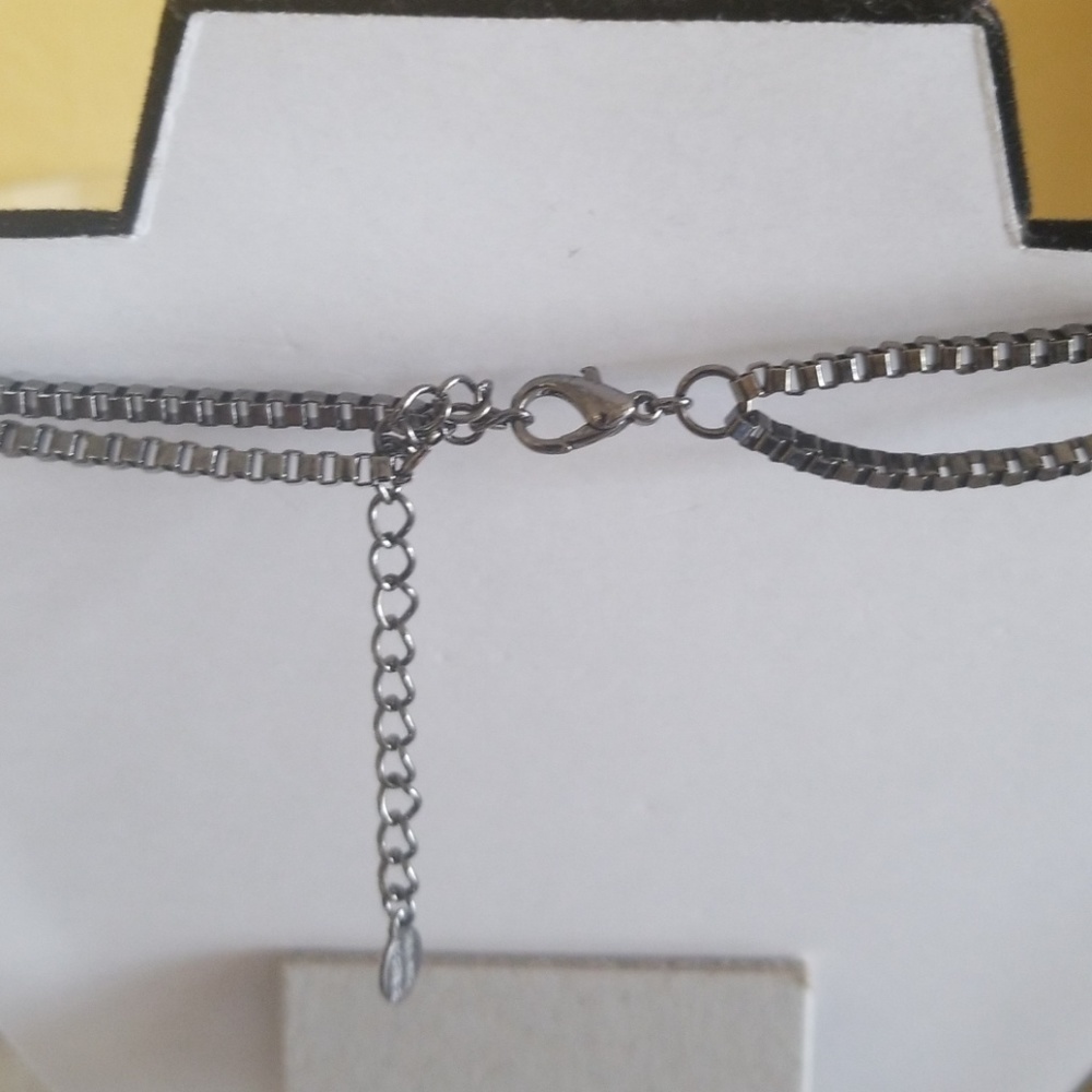 Necklace - Picture 4 of 4